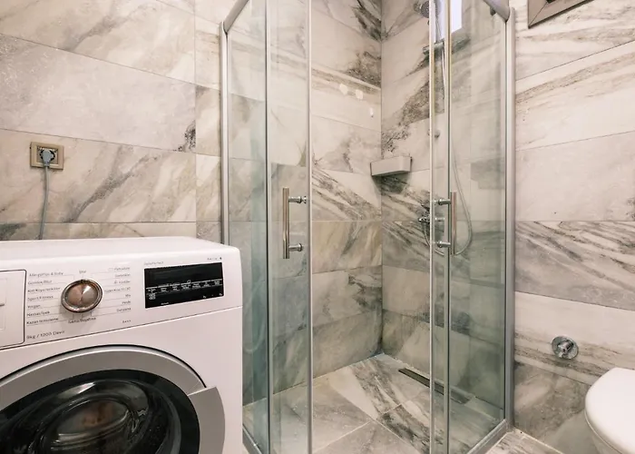 Apartman Chic Flat W Balcony 3 Min To In